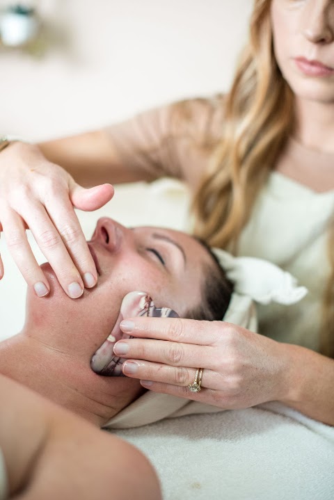 Mae Holistic Beauty