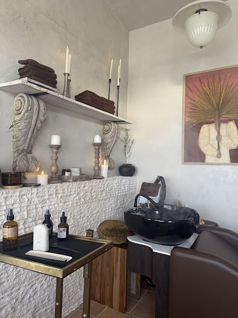 The Pearl Head Spa