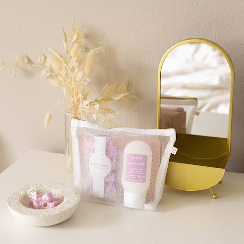 Le Butterfly Bleue Wholestic Beauty Spa
