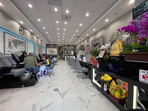 Top Nails & Spa Baldwin Park