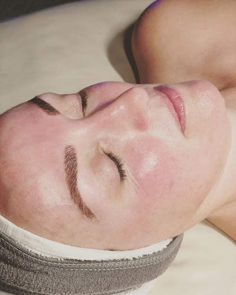 Michelle’s Skin And Wax Lounge